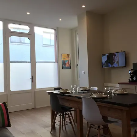 Arcachon, Quartier Historique, Maison De à 2 Pas De La